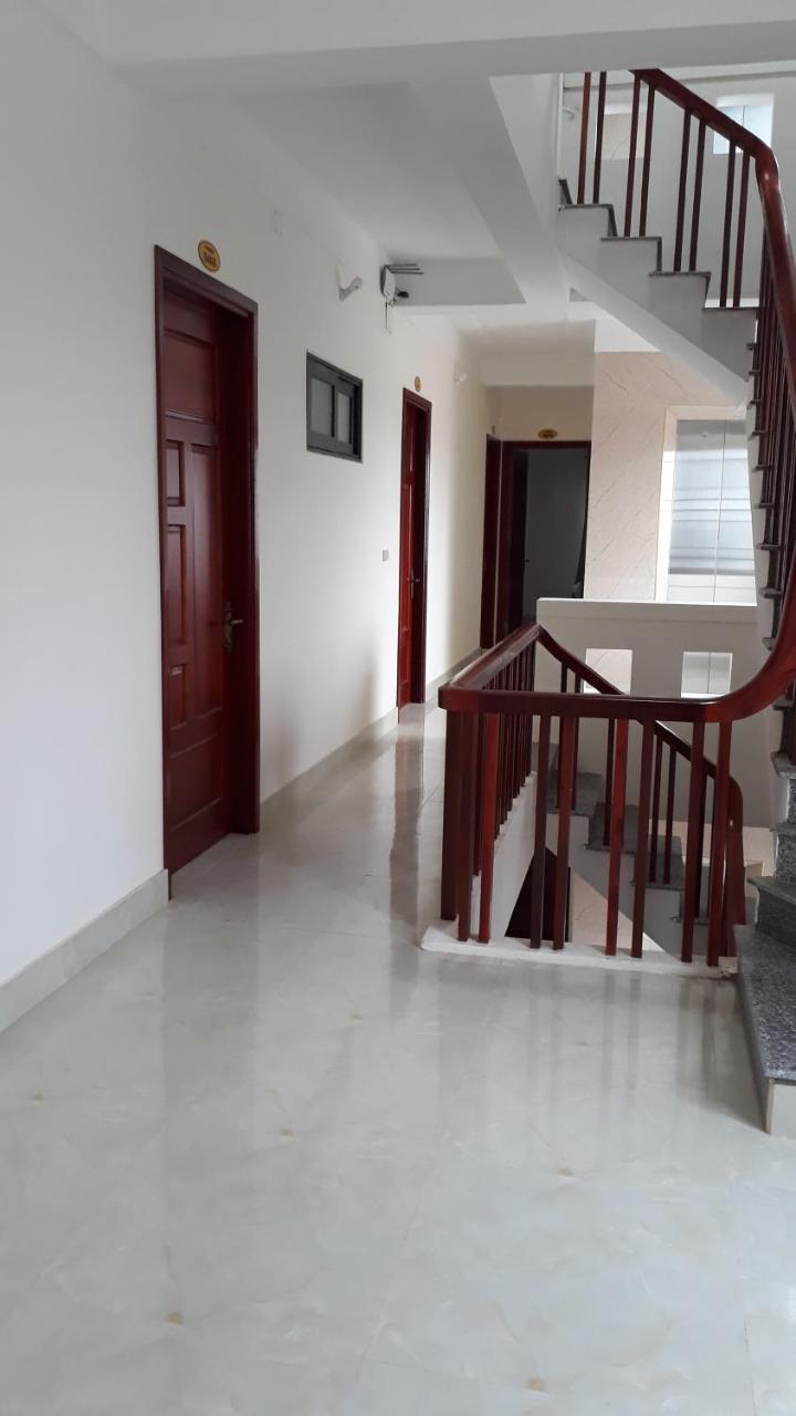 Nhà nghỉ Book Hoan Giap Extérieur photo