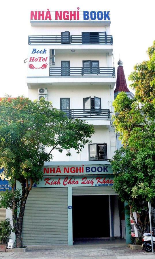 Nhà nghỉ Book Hoan Giap Extérieur photo